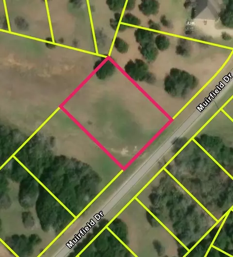 7028 Muirfield Dr, Cleburne, TX 76033