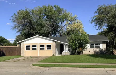 618 N Yale Dr, Garland, TX 75042