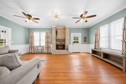 Living - 9488 Fm 937, Thornton, TX 77865 photo 1 of 2