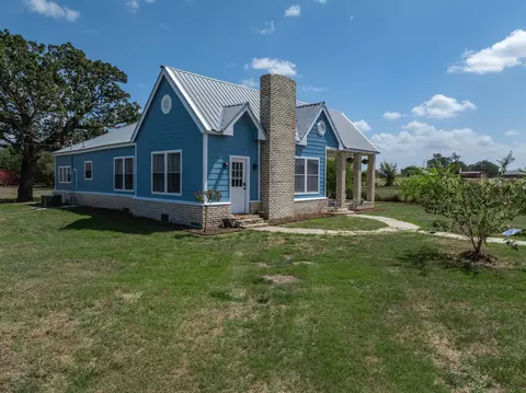 Exterior - 9488 Fm 937, Thornton, TX 77865 photo 2 of 7