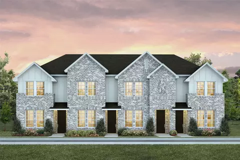 5212 Springlake Pkwy, Haltom City, TX 76117