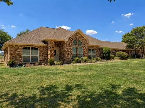 2214 White Ln, Haslet, TX 76052