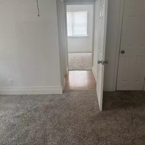 Entry Way - 314 Arthur St, Mcgregor, TX 76657 photo 1 of 1