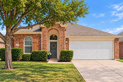 8713 Wagon Trl, Cross Roads, TX 76227