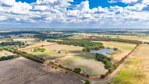 7959 County Road 4823, Wolfe City, TX 75496