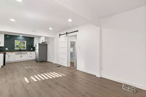 Living - 3004 N 15th A St, Waco, TX 76708 photo 1 of 2