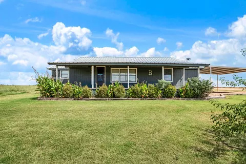 1473 County Road 23900, Brookston, TX 75421