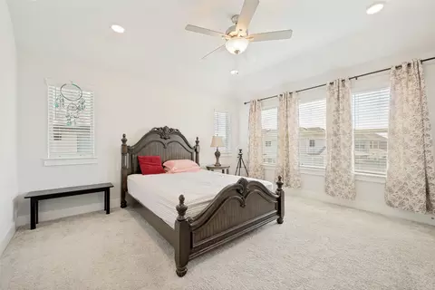 Bedroom - 1013 14th St, Argyle, TX 76226 photo 3 of 3