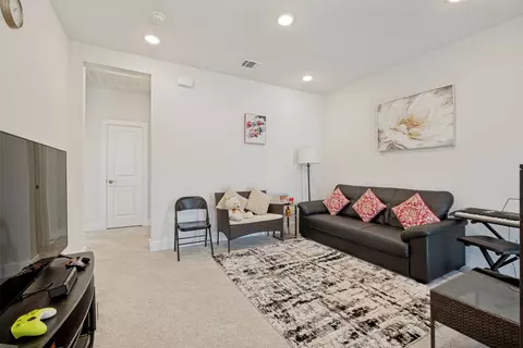 Living - 1013 14th St, Argyle, TX 76226 photo 3 of 3