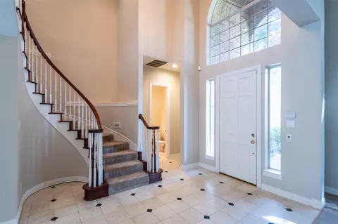 Entry Way - 926 Laguna Dr, Coppell, TX 75019 photo 1 of 5