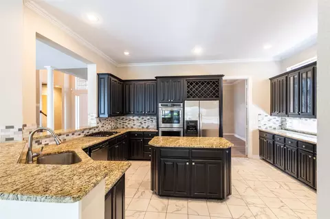Kitchen - 926 Laguna Dr, Coppell, TX 75019 photo 1 of 4