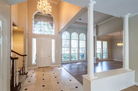 Entry Way - 926 Laguna Dr, Coppell, TX 75019 photo 2 of 5