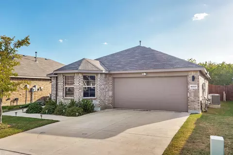 16537 White Fish Ln, Justin, TX 76247