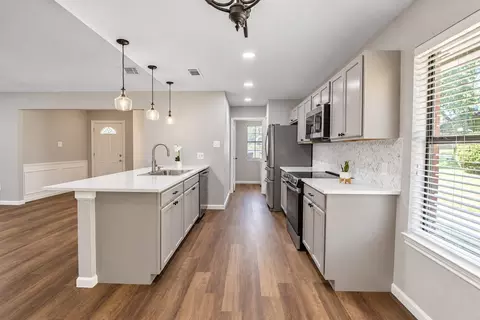 Kitchen - 301 Morrison Ct, Euless, TX 76039 photo 1 of 2