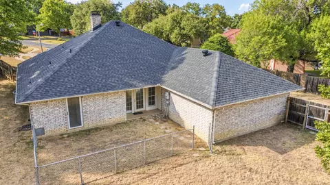 View/Area - 301 Morrison Ct, Euless, TX 76039 photo 4 of 4