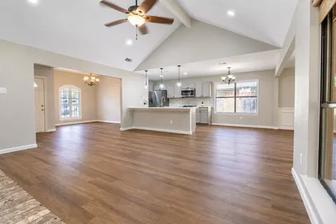 Living - 301 Morrison Ct, Euless, TX 76039 photo 3 of 8