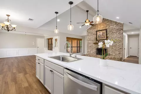 Other - 301 Morrison Ct, Euless, TX 76039 photo 1 of 6