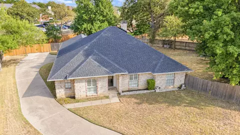 View/Area - 301 Morrison Ct, Euless, TX 76039 photo 2 of 4