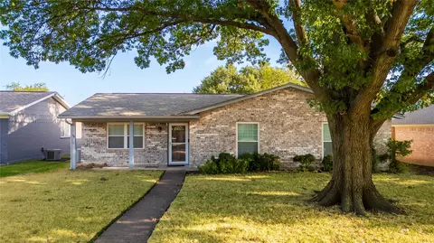 2009 Tiehack Ln, Garland, TX 75044