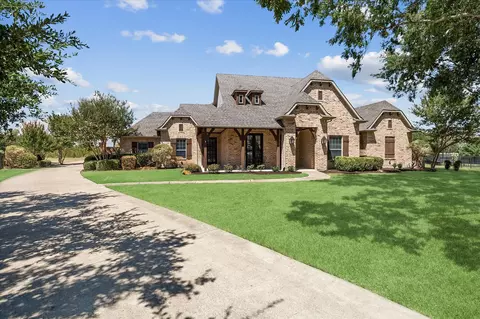 5 Wiltshire Ct, Heath, TX 75032