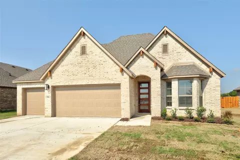 206 Pennington Rd, Nevada, TX 75173
