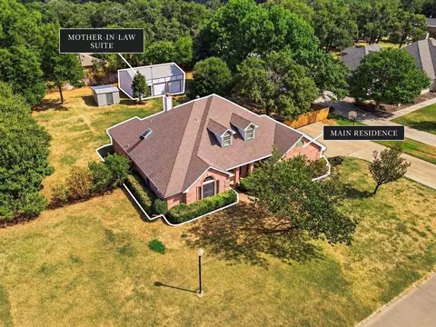 7501 Cains Meadow Ct, Burleson, TX 76028
