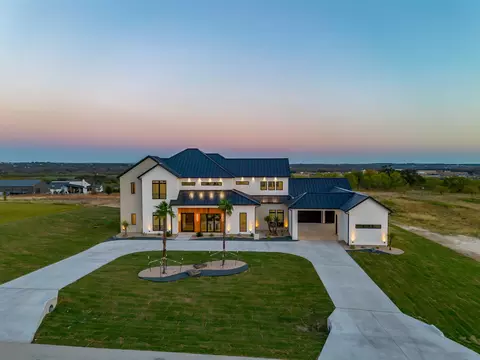 2026 Verona Dr, Weatherford, TX 76087