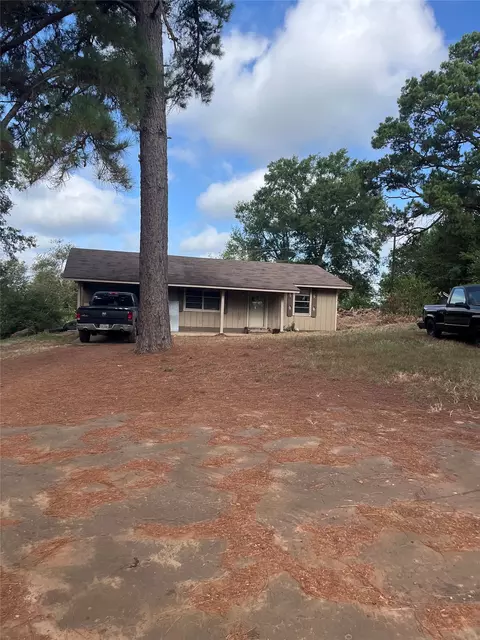 242 An County Rd #4221, Palestine, TX 75803
