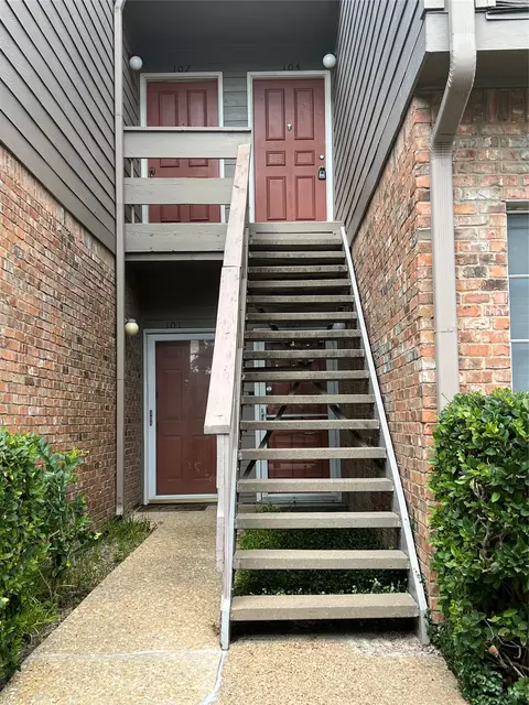 9801 Royal Ln #104 . E, Dallas, TX 75231