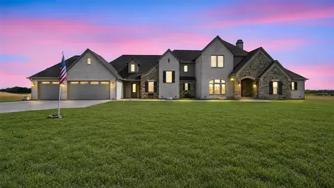 1180 Wiggins Rd, Maypearl, TX 76064