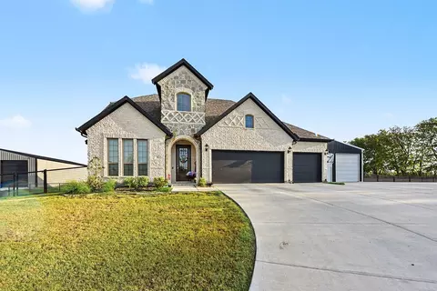 Exterior - 8 Beech St, Howe, TX 75459 photo 5 of 10