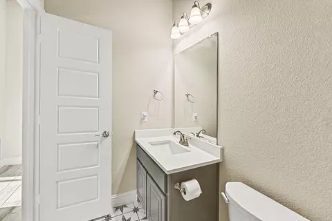 Bath - 8 Beech St, Howe, TX 75459 photo 2 of 3