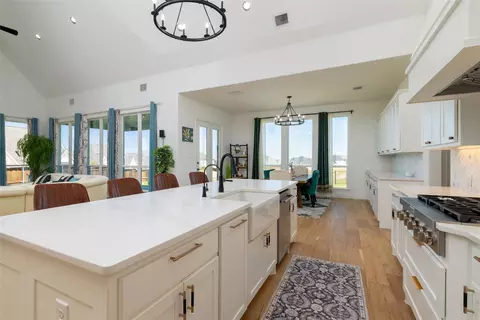 Kitchen - 2037 Waterleaf Rd, Haslet, TX 76052 photo 3 of 4