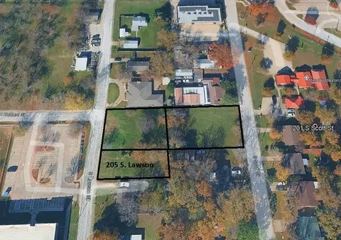 205 S Lawson St, Burleson, TX 76028