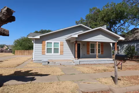 707 N Foley St, Seymour, TX 76380