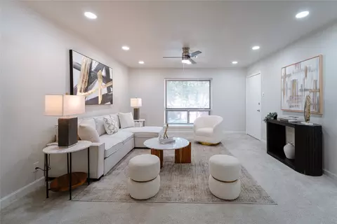 10017 Regal Park Ln #205, Dallas, TX 75230