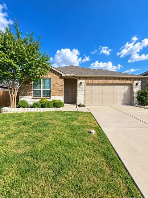 2905 Firewheel St, Heartland, TX 75126