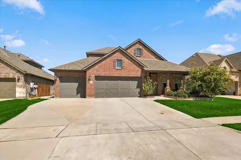 305 Kellan Ct, Hickory Creek, TX 75065
