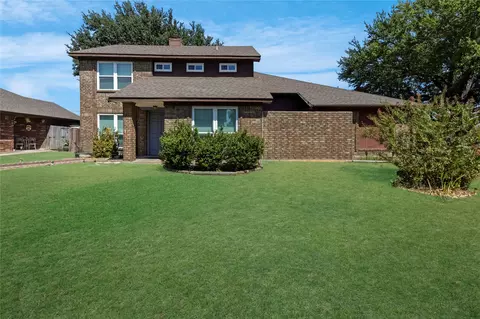 1908 Prairie Creek Trl, Garland, TX 75040