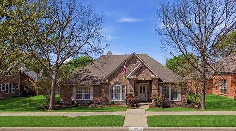 6613 Barclay Ln, Garland, TX 75044