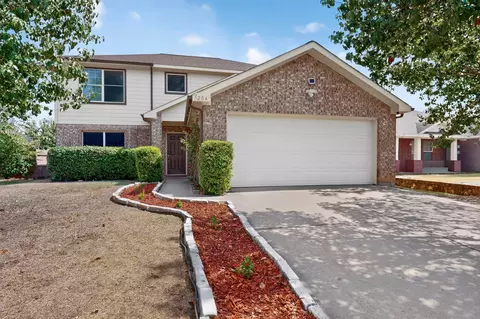 204 Centennial Pl, Crowley, TX 76036