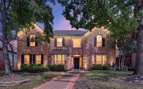 1425 Fairlakes Pointe Dr, Rockwall, TX 75087