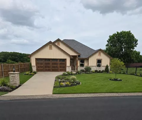 9401 Claudia Dr, Fort Worth, TX 76134