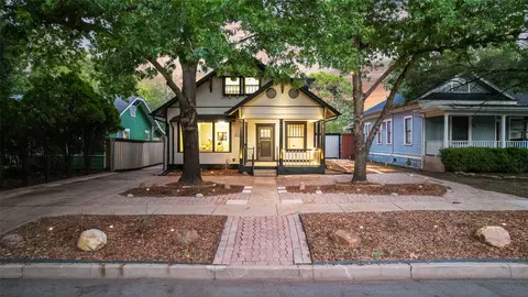 924 N Winnetka Ave, Dallas, TX 75208