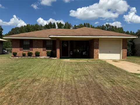 4008 Bordeaux Dr, Shreveport, LA 71108