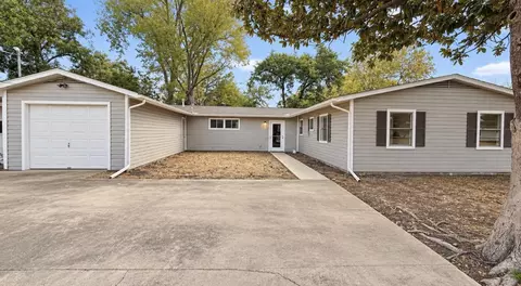 1549 Murray Dr, Garland, TX 75042