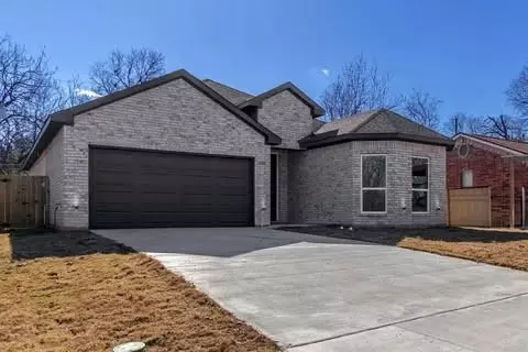 1336 E Fogg St, Fort Worth, TX 76115