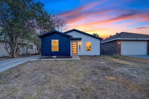 3504 Strong Ave, Fort Worth, TX 76105