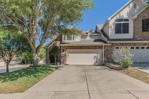 346 Emma Call Ct, Decatur, TX 76234