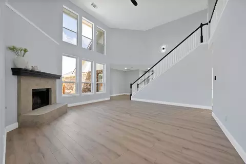 1225 Donegal Ln, Garland, TX 75044